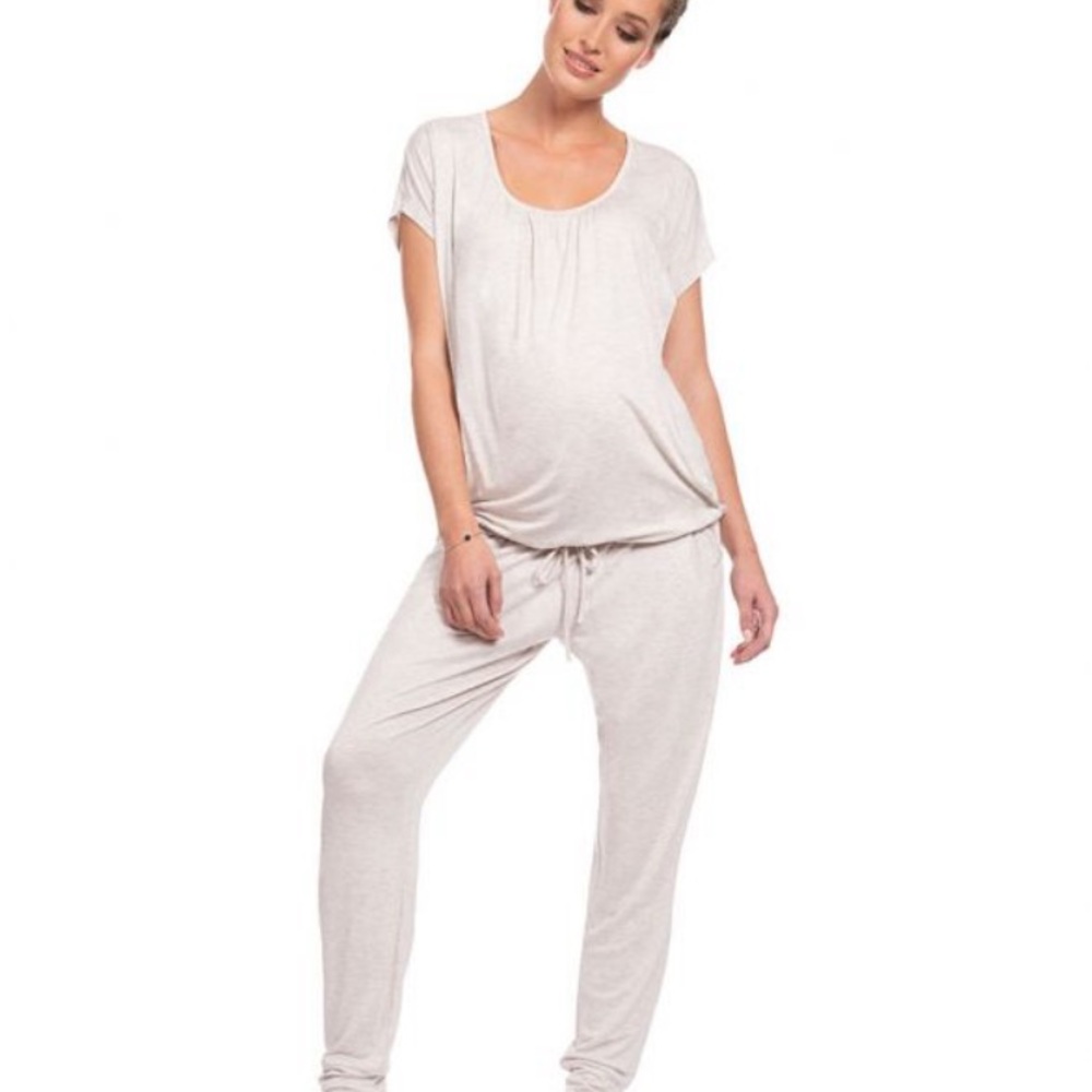 NWT super soft maternity set